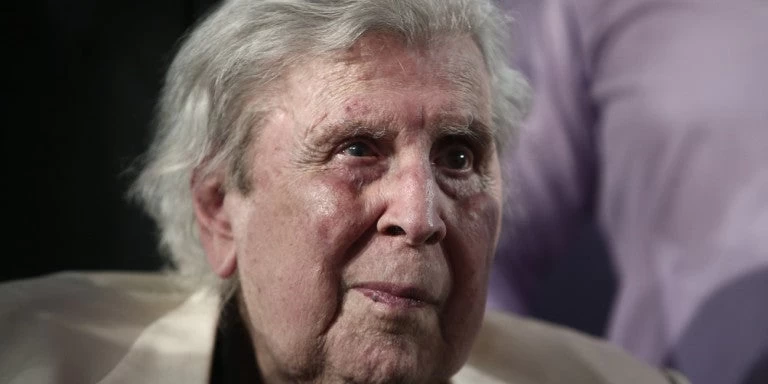 Μίκης Θεοδωράκης στο Καλλιμάρμαρο: «Φέρτε ξανά την ανοχή και την ευγένεια στην πολιτική»